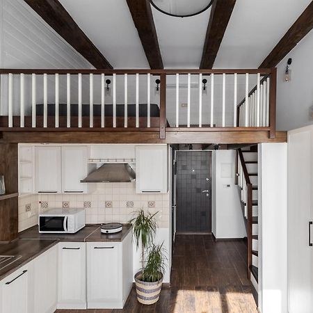 Inshiapartments On Slovatskoho Str Λβιβ Εξωτερικό φωτογραφία